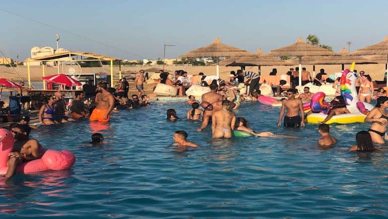 Rental Apartments in Hurghada and Pool Parties at Sliders Cable Park in El Gouna