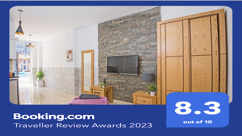 2023 Traveller Review Award From Booking.com - Holiday Rental in Hurghada Close To El Gouna - Book on www.apartmentsinhurghada.com -